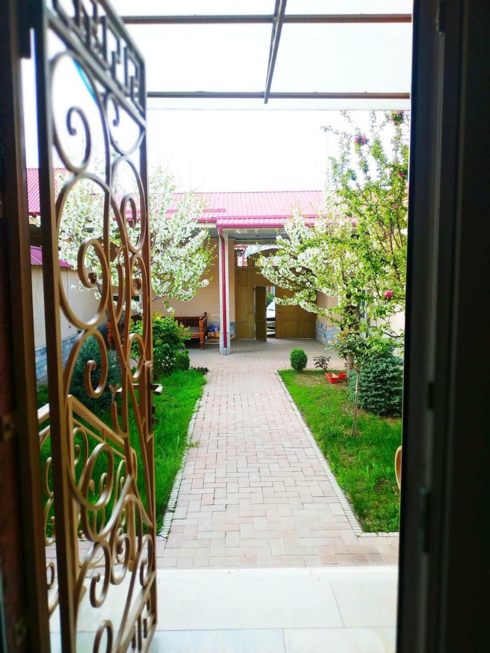 Rakat Inn Navigator Taschkent Exterior foto